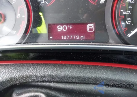 2016 Dodge Dart Sxt z USA, uszkodzony, nr VIN 1C3CDFBB0GD550907